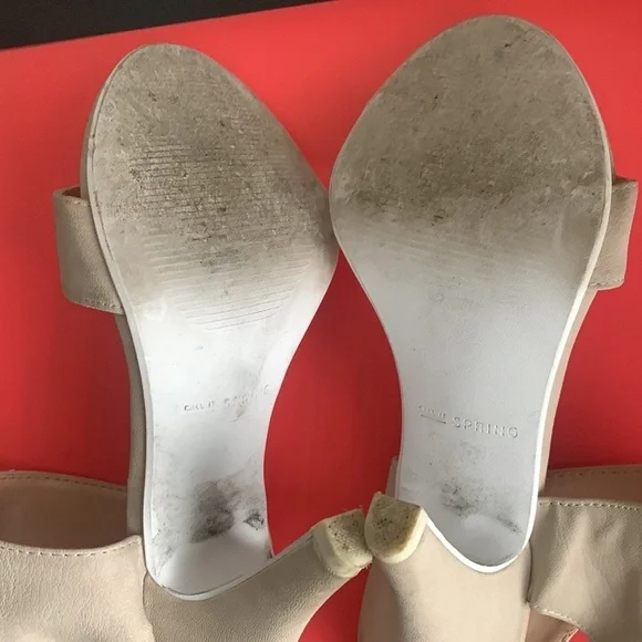 💚💚 Call It Spring Heels ~ Velcro Ankle Strap size 7 - Picture 3 of 5